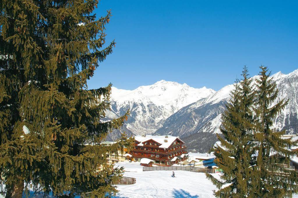 Grand Hotel Au Rond Point Des Pistes Courchevel Esterno foto